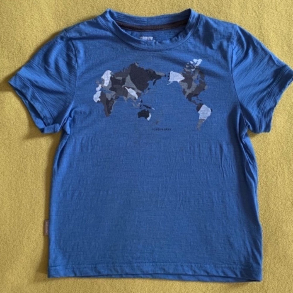 Icebreaker Kid's Lightweight Graphic T-shirt with flaws